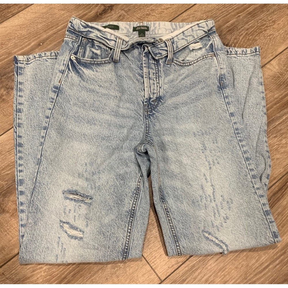 Wild Fable high rise distressed jeans size 6